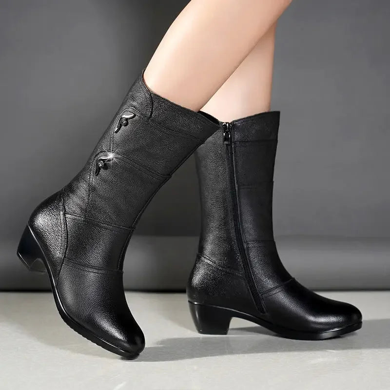 LuxeHaven™ Stiefel mit Thermofutter und Seitlichem Reißverschluss / Für Frauen, die Unter Kälte Leiden, Aber Keine Kompromisse beim Stil Eingehen Wollen!