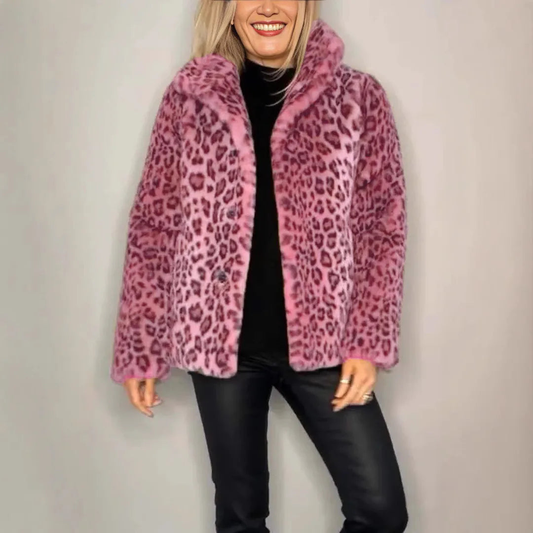 Panther Luxe™ Mantel aus Plüschfell mit Wildtierprint / Die kühne Seite Femininer Eleganz!