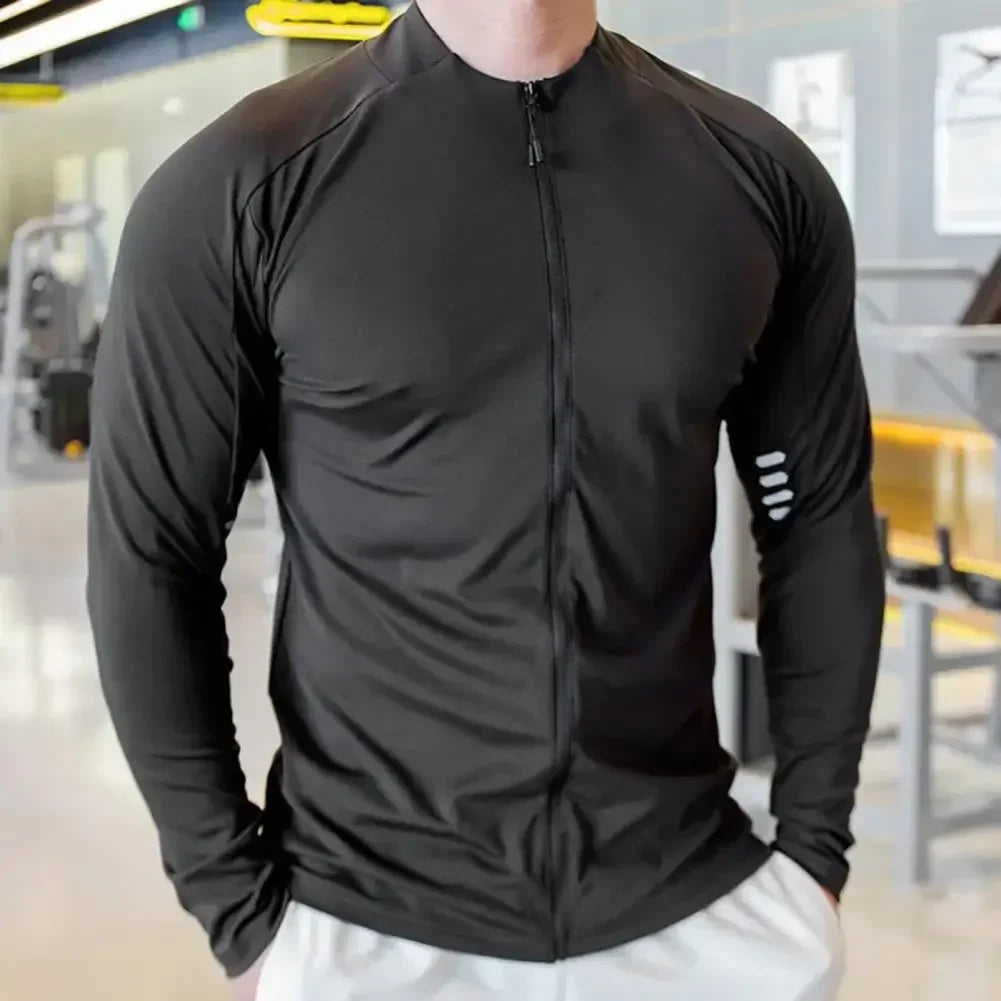 KomfortLine™ Set mit technologischem Sportstoff und aerodynamischem Design / Freiheit, Beweglichkeit und Stil für Ihren aktiven Alltag!