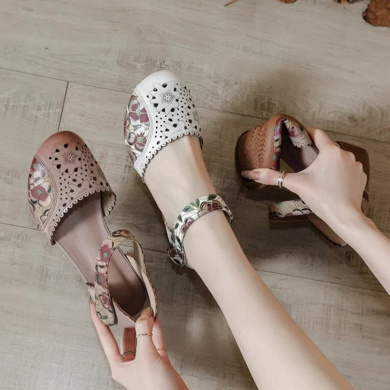 Beatrice™-Schuh mit Blockabsatz und verstellbarem Verschluss