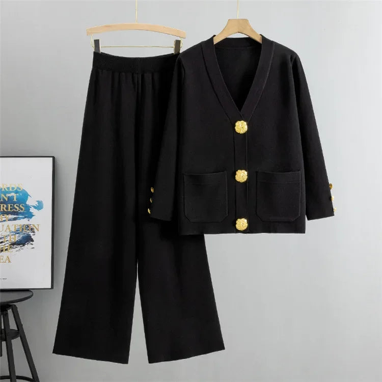Altesse™ Set Mit Goldenen Knöpfen und Weiter Pantalonhose