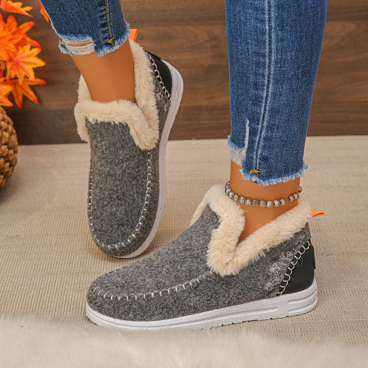 WinterEase™ Sneakers mit Handgefertigter Verarbeitung und Weichem Plüschfutter / Premium-Komfort mit Modernem Design!