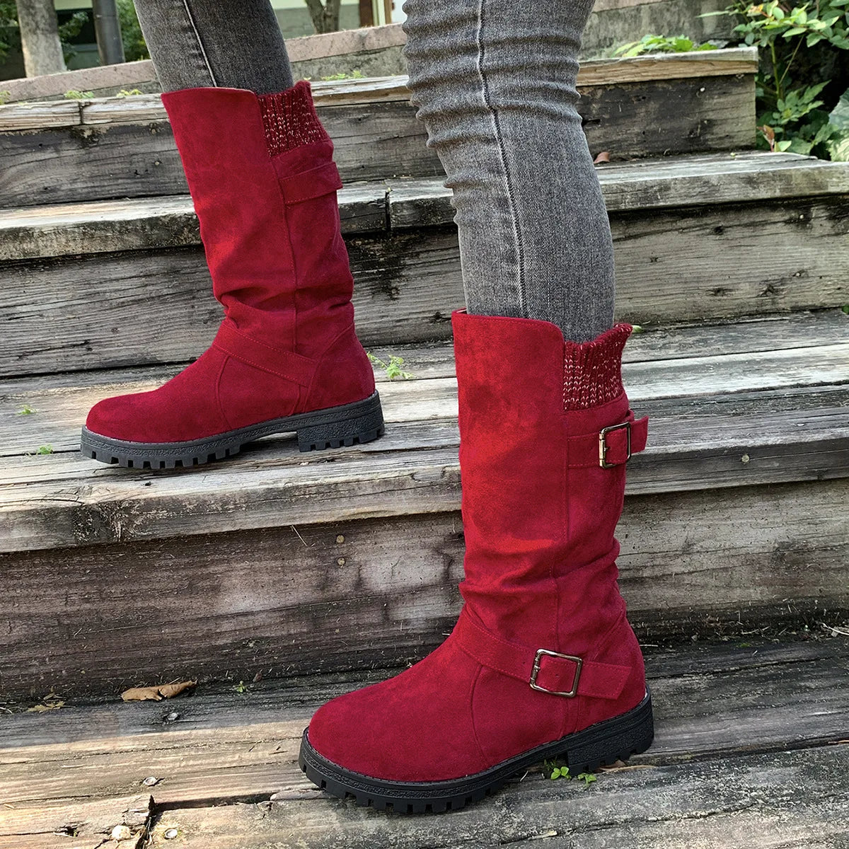 Stiefel Jette™ mit mittelhohem Schaft, seitlichen Schnallen und Profilsohle