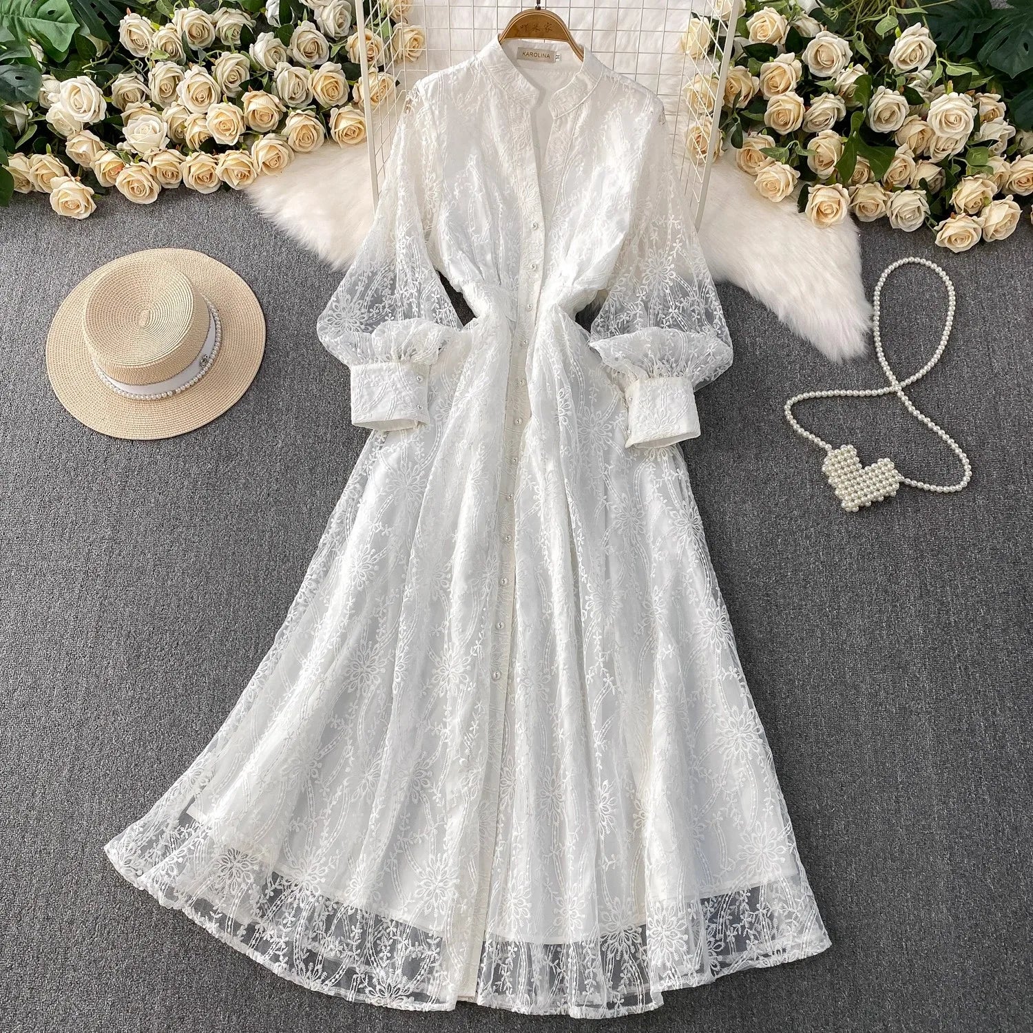 Imperial™ Spitzenkleid mit Puffärmeln