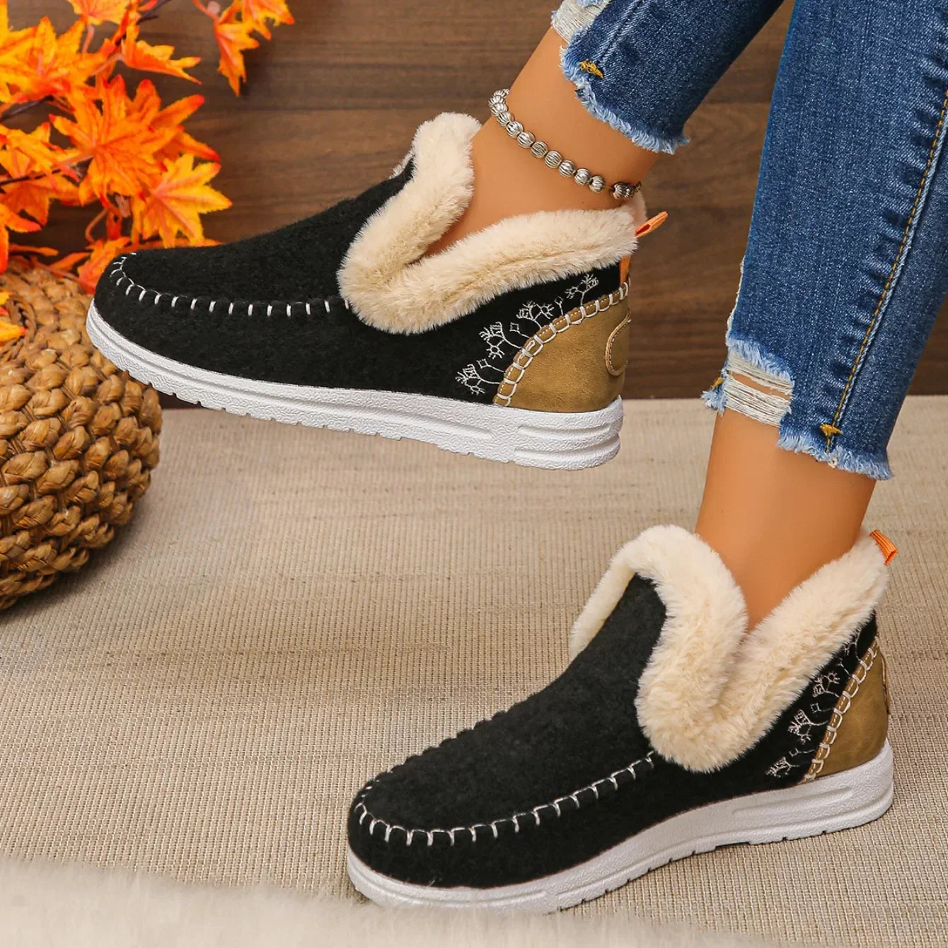 WinterEase™ Sneakers mit Handgefertigter Verarbeitung und Weichem Plüschfutter / Premium-Komfort mit Modernem Design!