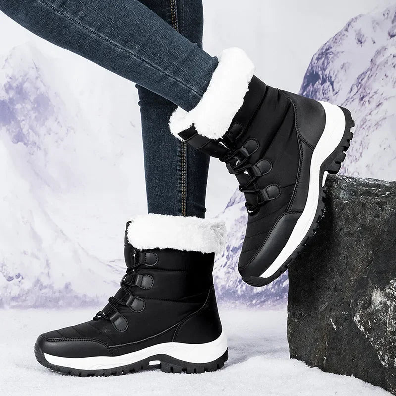 Nordika™-Stiefel mit kuscheligem Futter und rutschfester Sohle / Sicherheit und Wärme für extreme Kälte!