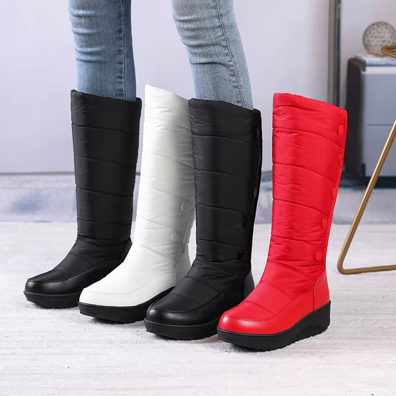 Althea™-Stiefel mit Fleecefutter und Wärmeisolierung – für warme, stabile und geschützte Füße im Winter.