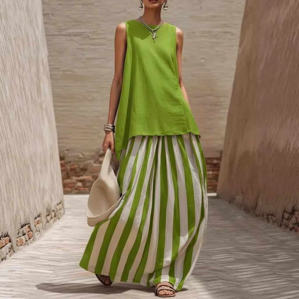 Mirenza™ Maxikleid mit Einfarbigem Oberteil und Langem Gestreiftem Rock