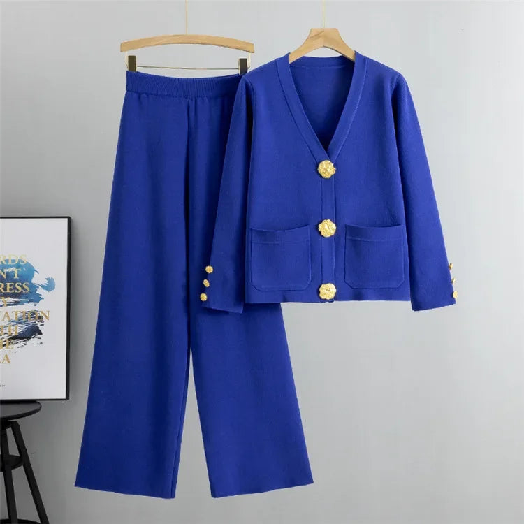 Altesse™ Set Mit Goldenen Knöpfen und Weiter Pantalonhose