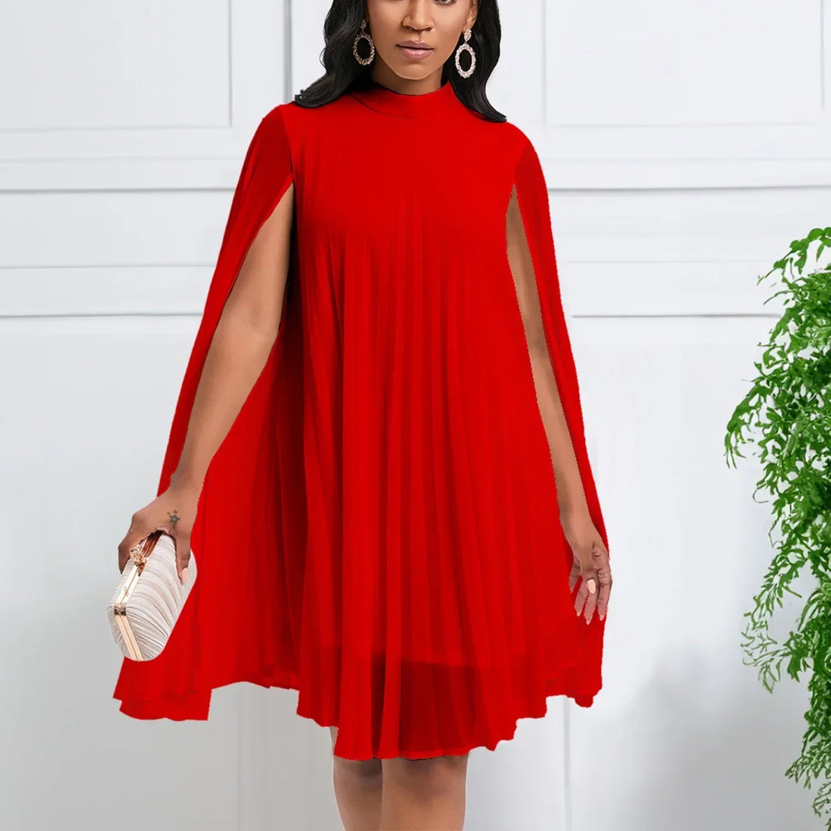 Lumera™ Kleid mit Stehkragen, Langen Cape-Ärmeln und Fließendem Fall