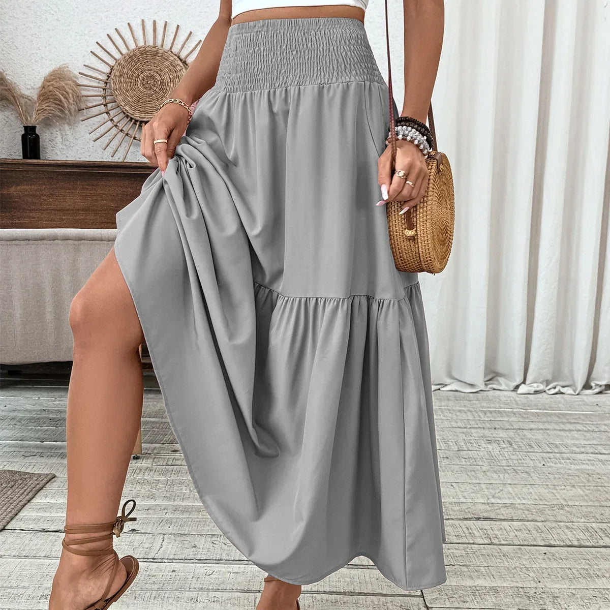 Mireya™-Rock mit Mehrlagigem Aufbau und Weitem Schnitt