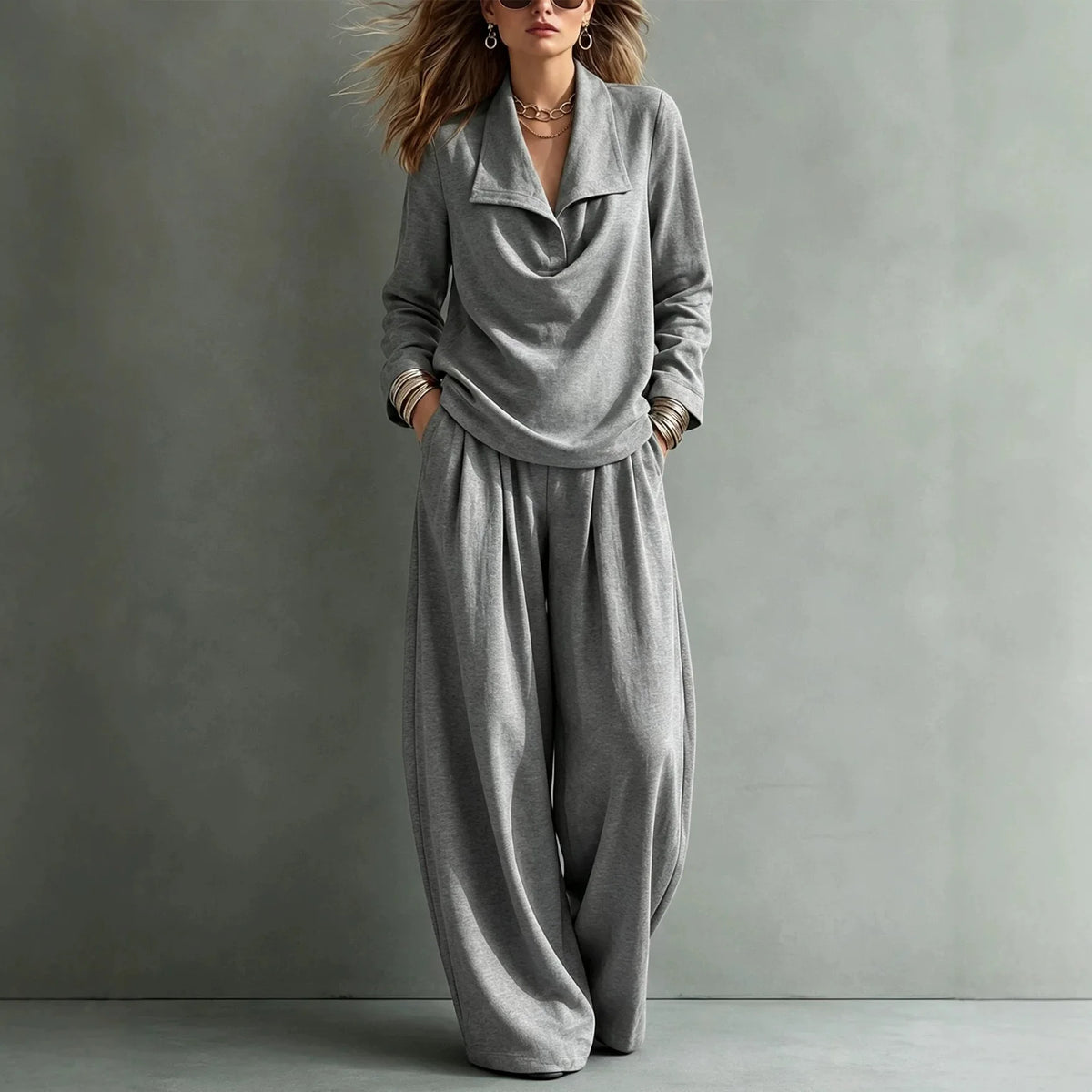 Set Linden™ mit Oberteil mit Drapé-Ausschnitt und weit geschnittener Hose
