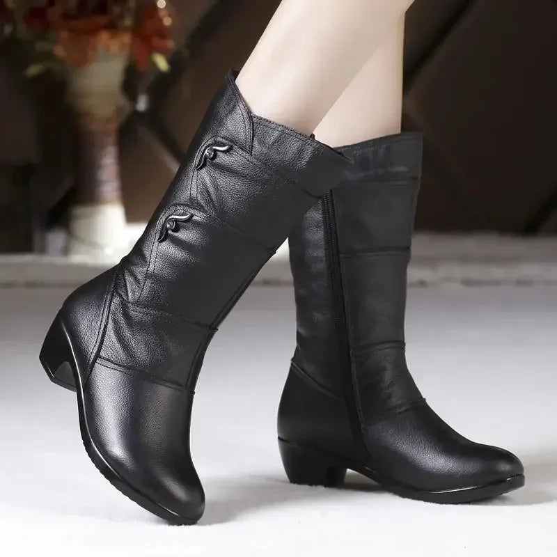 LuxeHaven™ Stiefel mit Thermofutter und Seitlichem Reißverschluss / Für Frauen, die Unter Kälte Leiden, Aber Keine Kompromisse beim Stil Eingehen Wollen!