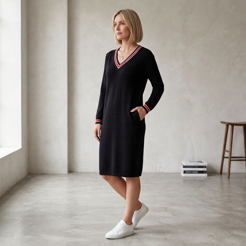 Freya™ Midikleid mit kontrastierendem V-Ausschnitt und sportlich-schicken Taschen