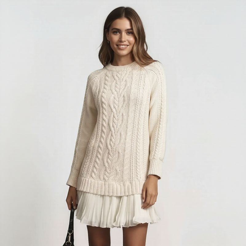 Wien Classic™ Kleid aus handgefertigtem Strick mit leichten Falten / Eleganz und Klasse in perfekter Harmonie!