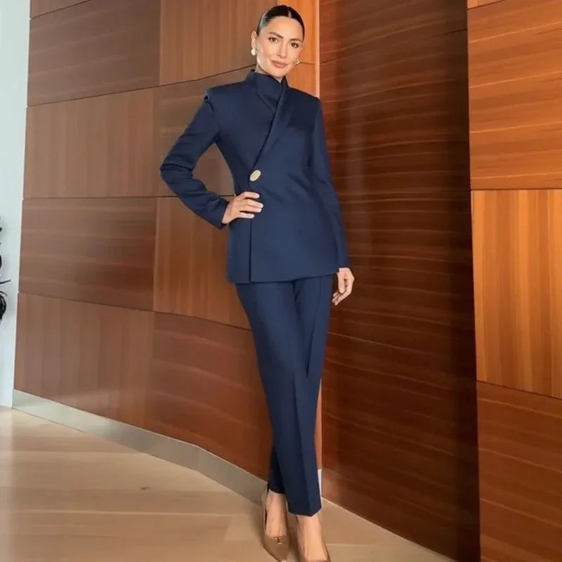 Catherine™ Tailoring-Set mit Blazer und Gerader Hose / Eleganz und Präsenz für Starke Frauen