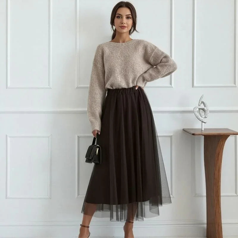 Noémie™-Set mit weicher Strickbluse und Animal-Print-Schleife am Rücken / Gemütliche Eleganz mit überraschendem Charme!