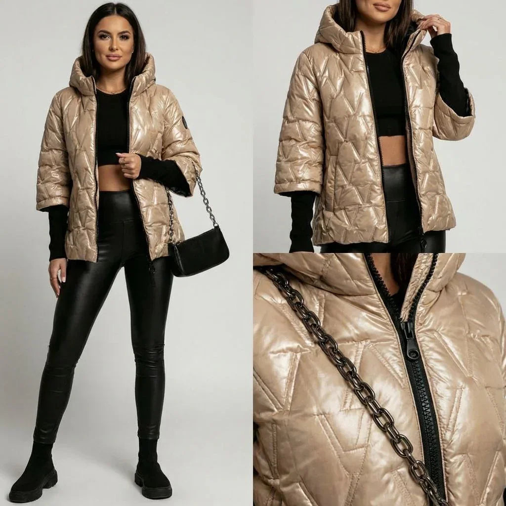 Vogue™ Steppjacke aus Baumwolle mit Strukturierter Kapuze und Layered-Ärmeldesign