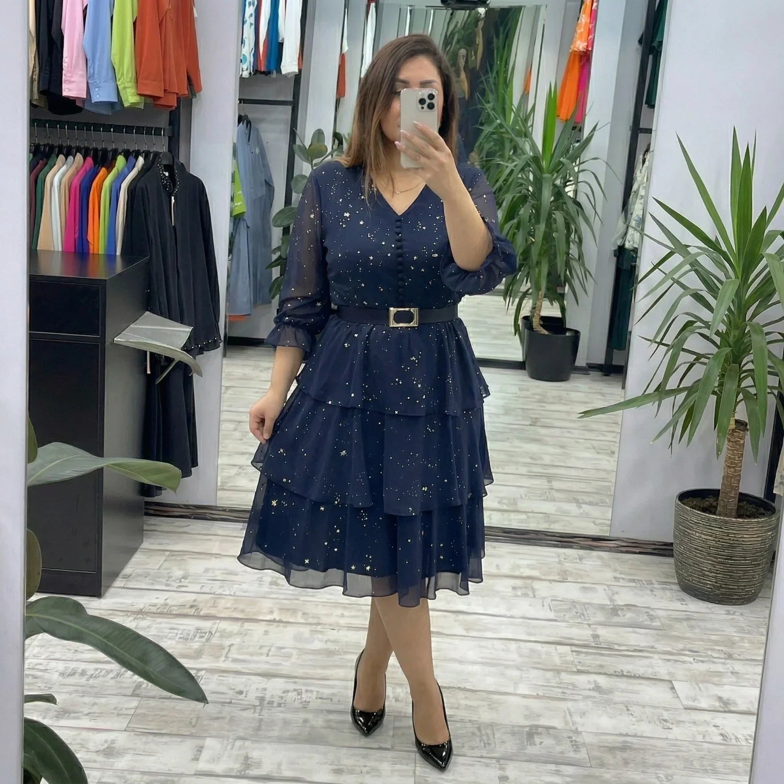 Valencia™ Kleid mit Stufenrock und dezentem Punkte-Muster