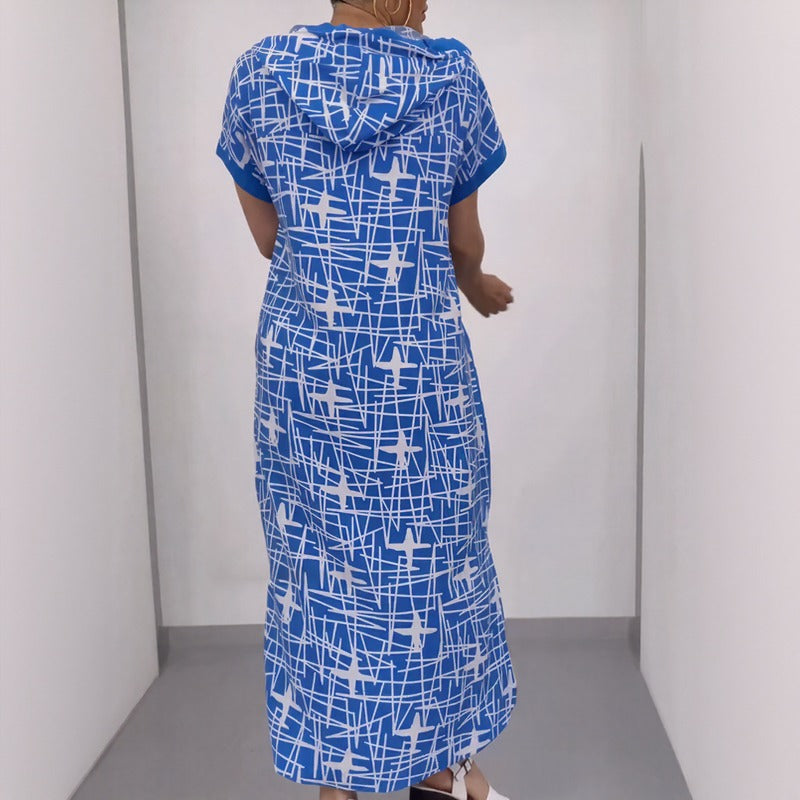 Lidia™ Kleid mit Kapuze und zeitgenössischem Signature-Print