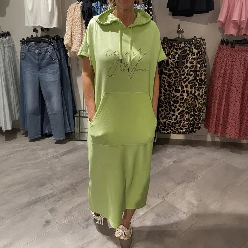 Nora™ Kleid mit Kapuze und funktionaler Fronttasche