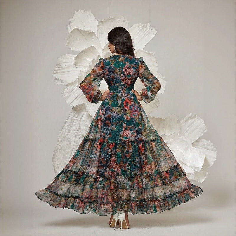 Orphélia™-Kleid mit Luxuriösem Kunstdruck und Fließenden Lagen