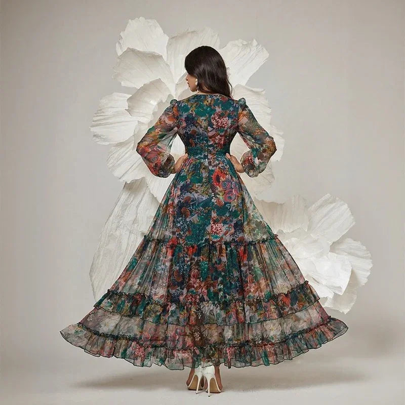 Orphélia™-Kleid mit Luxuriösem Kunstdruck und Fließenden Lagen
