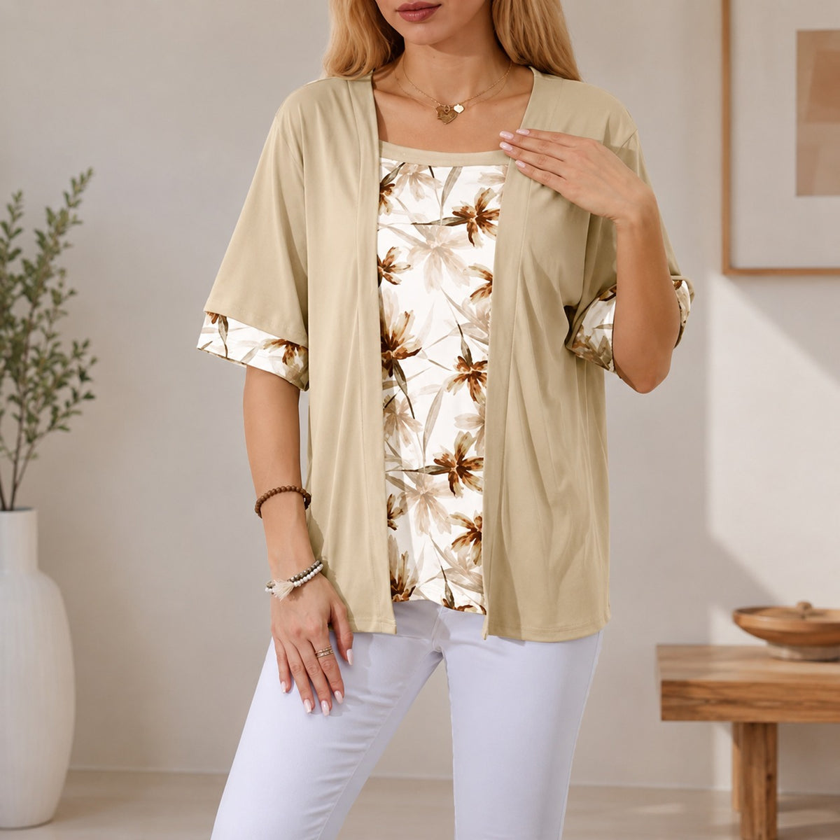 Bluse Maira™ 2-in-1 mit Cardigan-Überlagerung und Blumenmuster