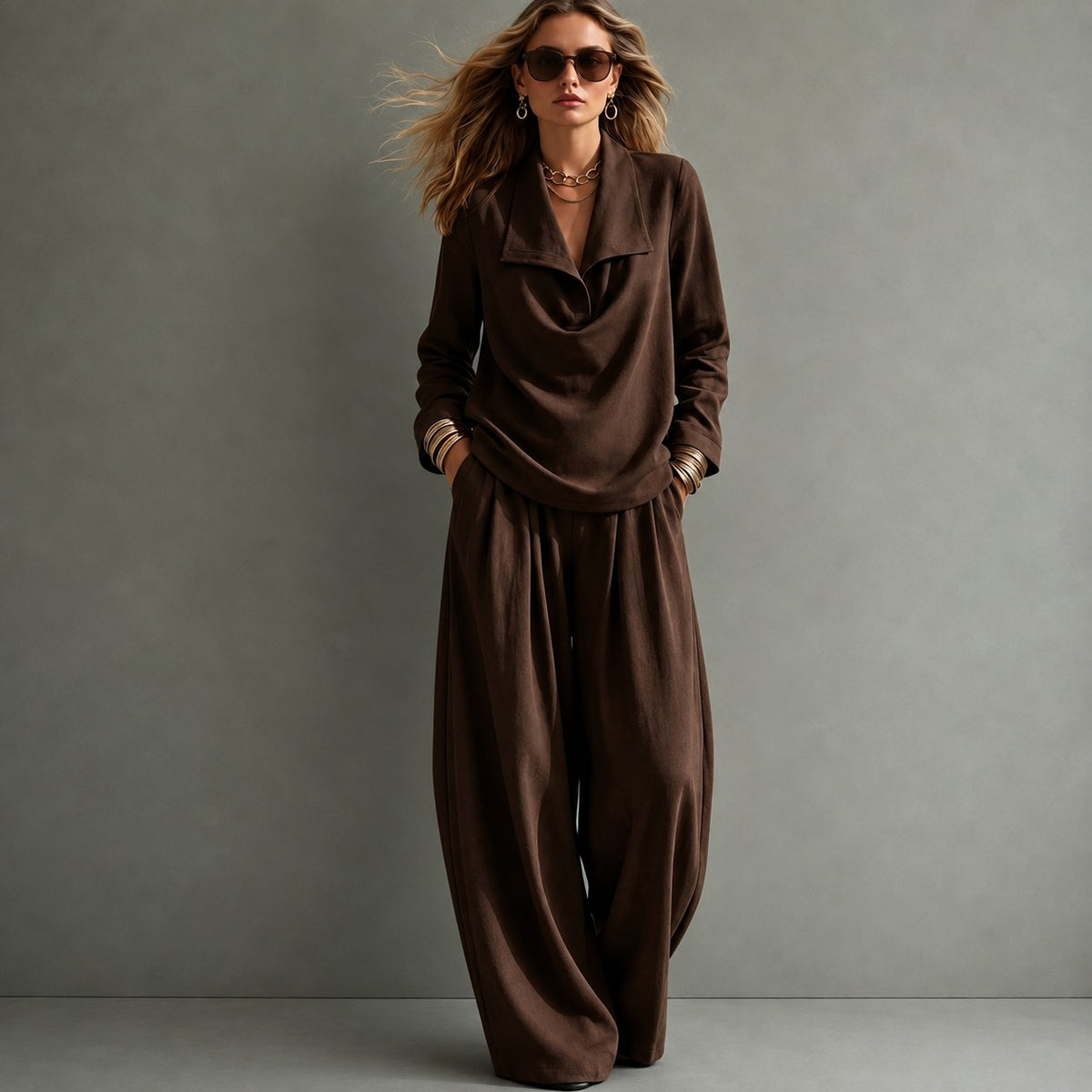 Set Linden™ mit Oberteil mit Drapé-Ausschnitt und weit geschnittener Hose