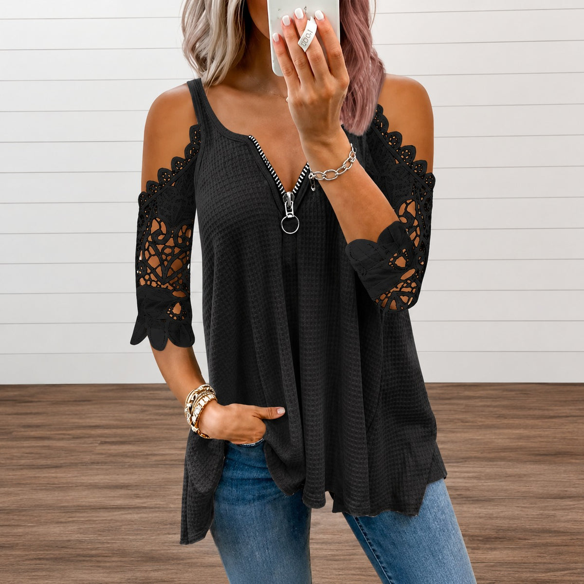 Bluse Annelie™ mit floralen Spitzenärmeln und Frontreißverschluss
