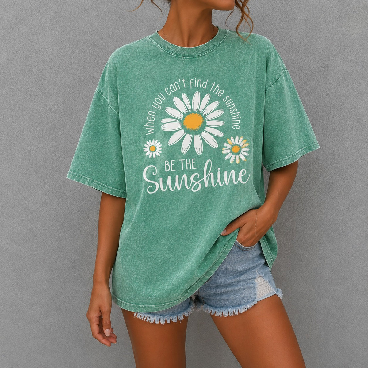 T-Shirt Mia™ mit Vintage-Waschung, Margaritenprint und Rundhals