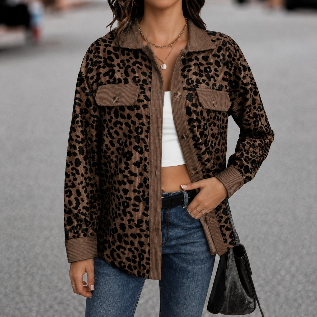 Jacke Emilia™ mit Animal-Print, Pattentaschen und Knopfleiste