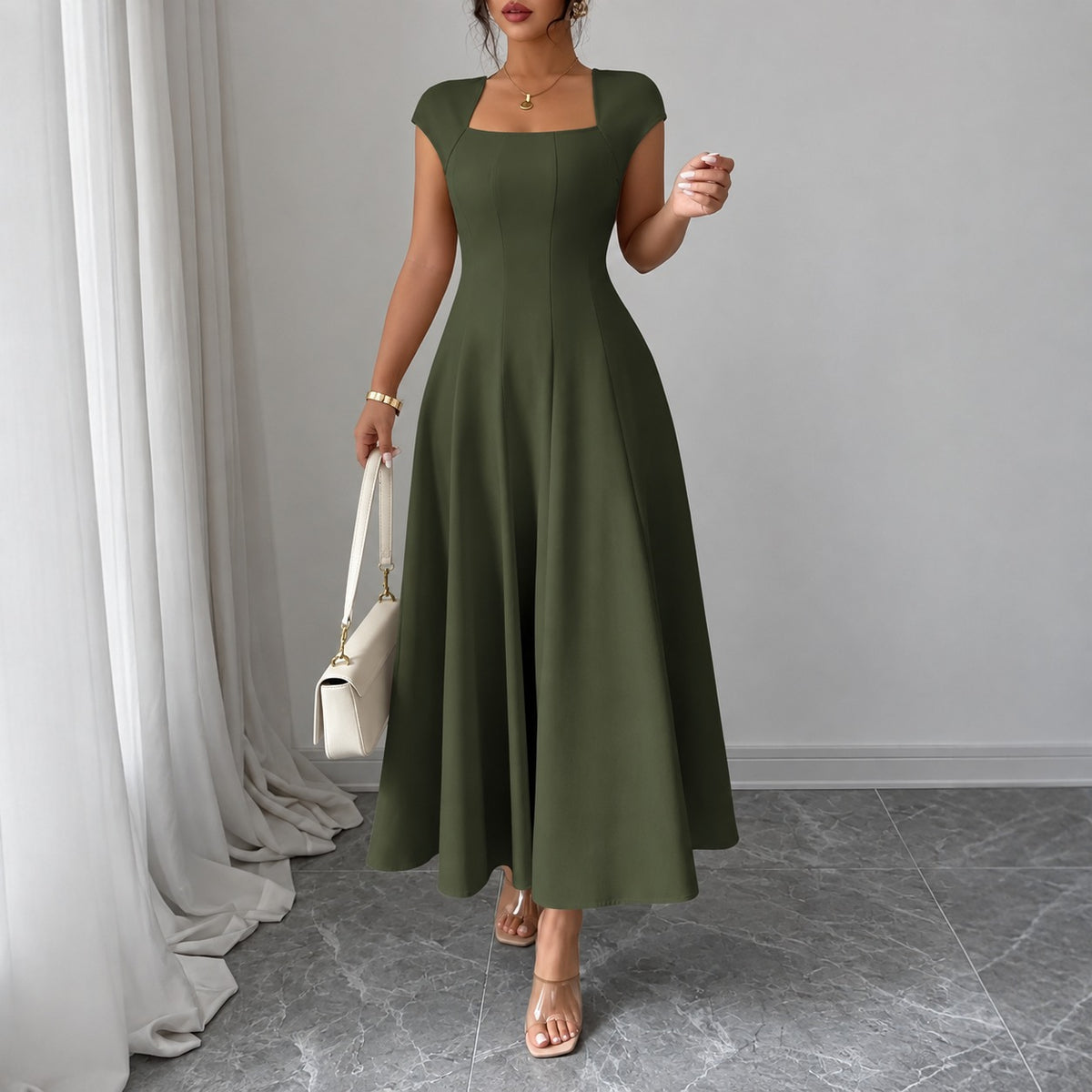 Kleid Marit™ mit eckigem Ausschnitt und ausgestelltem Midirock