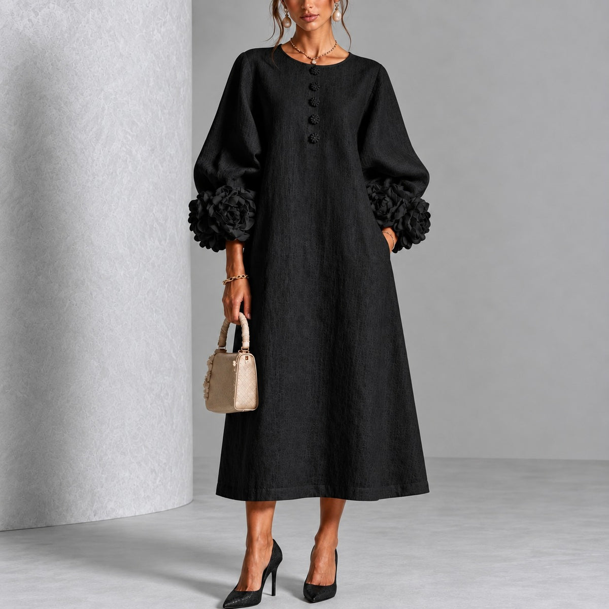Kleid Lindenau™ mit floralen Ärmelabschlüssen, Volumenärmeln und Struktur