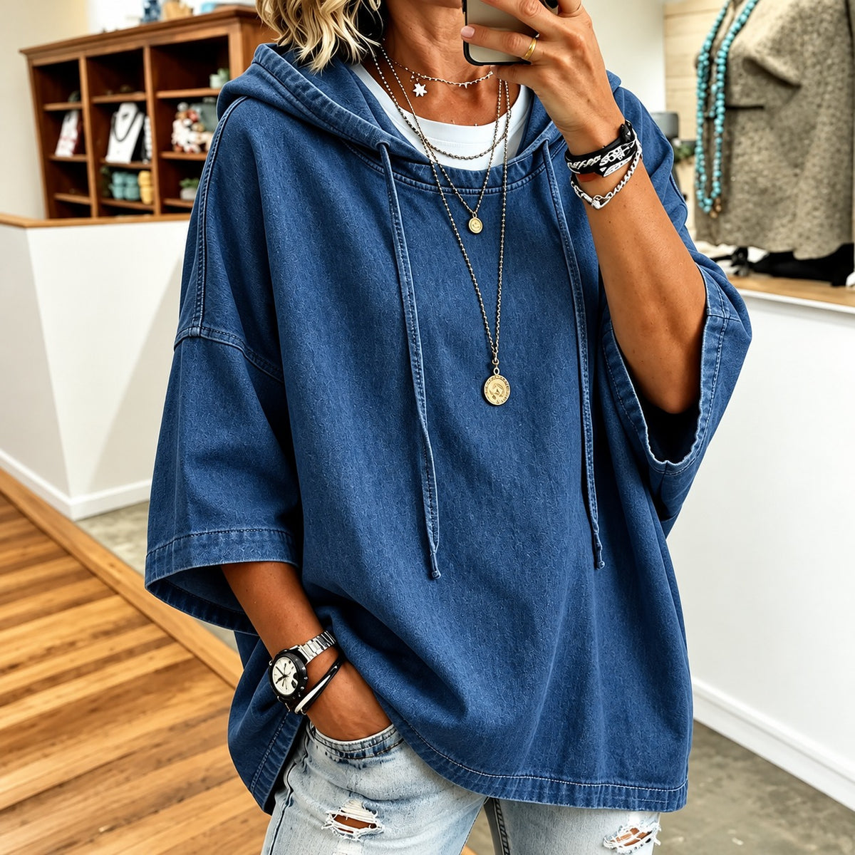 Jeansbluse Greta™ mit Kapuze, weiten 3/4-Ärmeln und Oversize-Schnitt