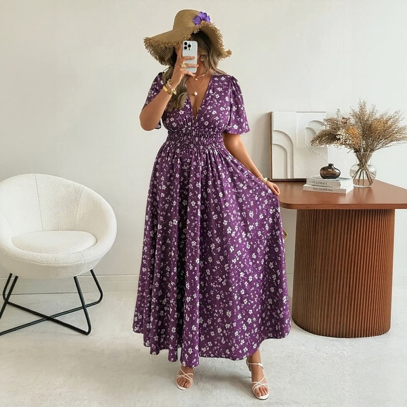 Kleid Loretina™ mit Charmantem Blumenmuster, Tailliertem Schnitt und Locker Fallenden Kurzen Ärmeln