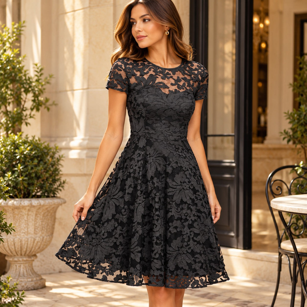 Kleid Lisavena™ mit Durchbrochener Blumenspitze, Betonter Taille und Leicht Ausgestelltem Rock