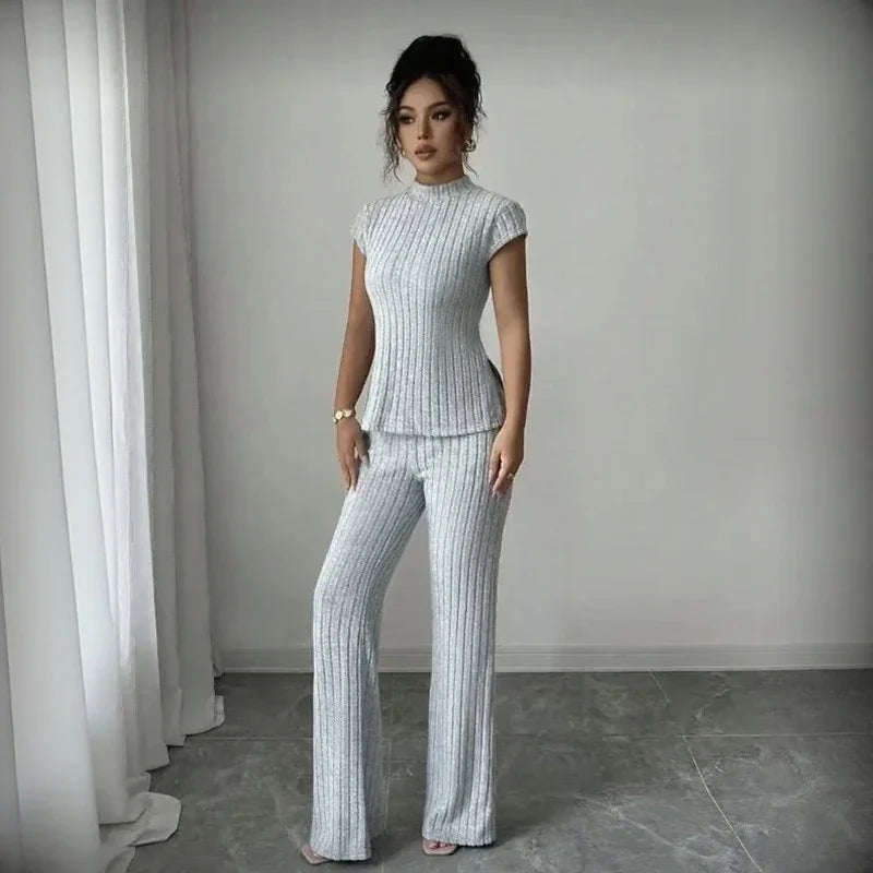 Selmira™ Geripptes Set mit Minimalistischer Eleganz