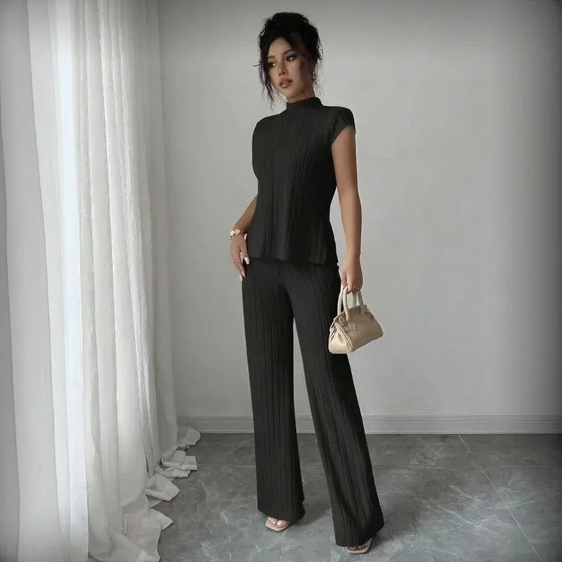 Selmira™ Geripptes Set mit Minimalistischer Eleganz