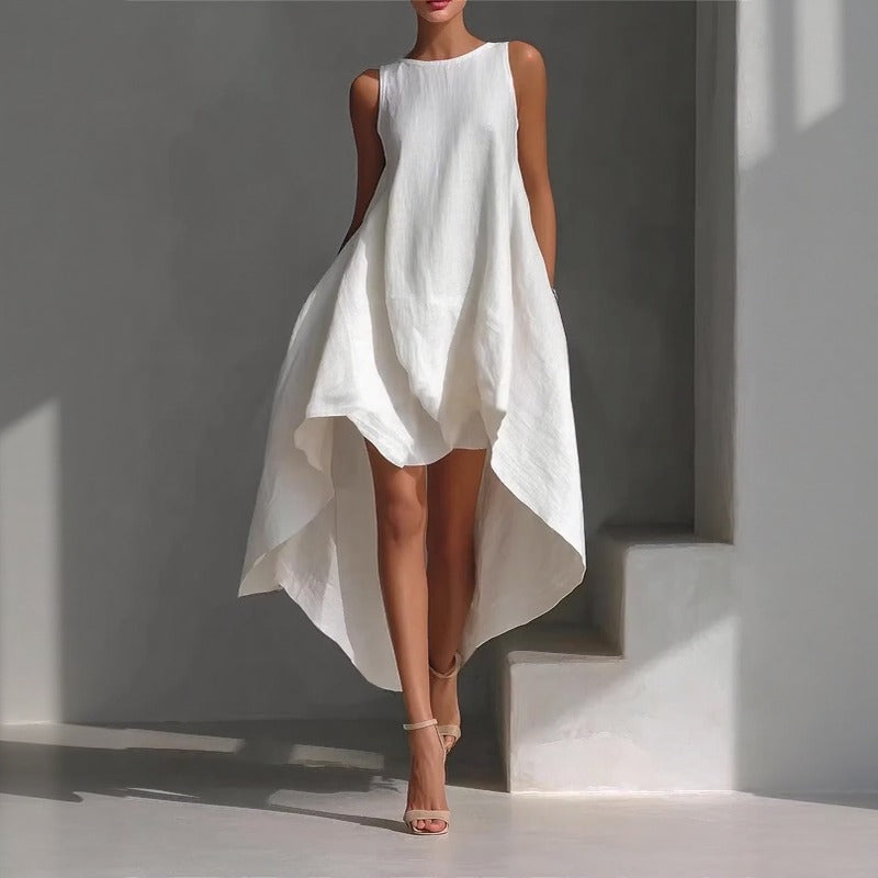 Solennie™ Kleid Mit Verlängertem Saum und Minimalistischem Design