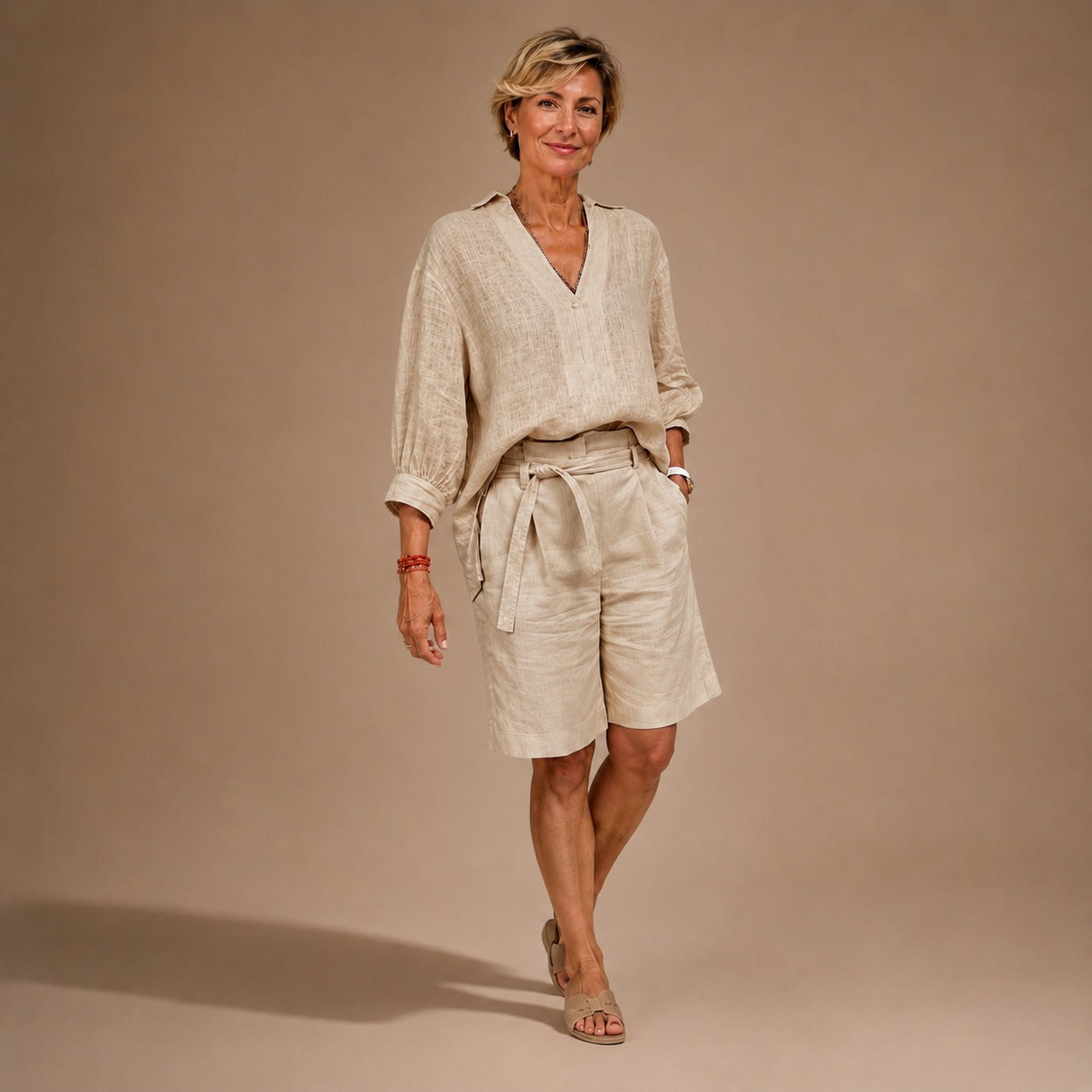 Set Alvara™ Mit Fließender Bluse Und Shorts Mit Bindegürtel