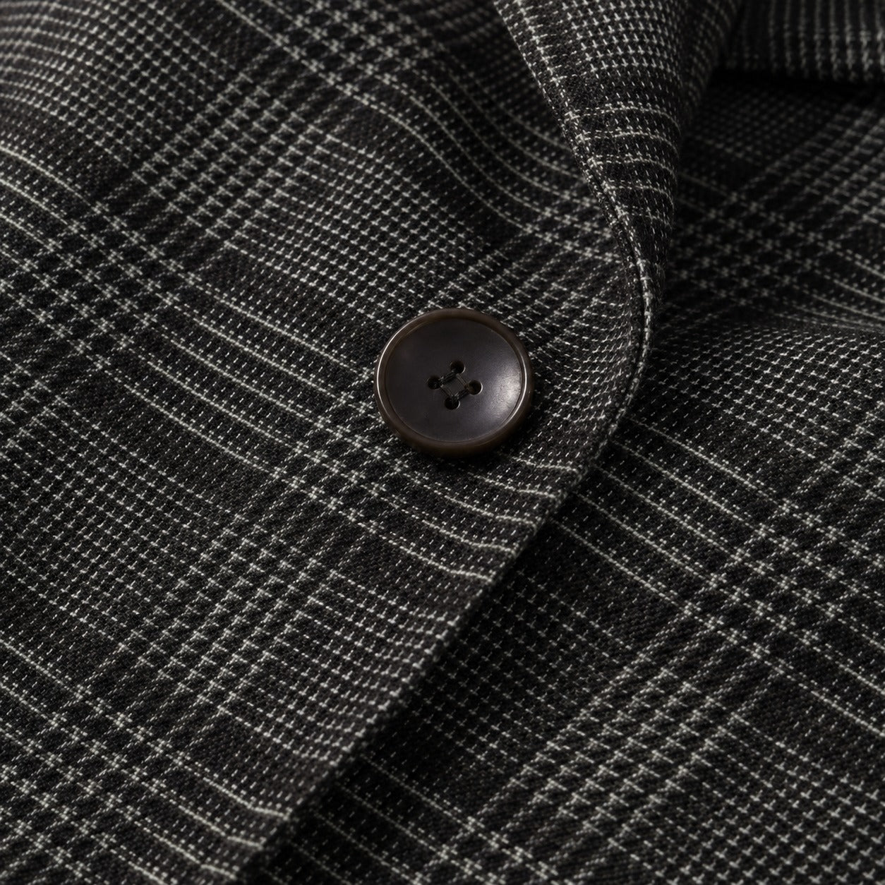 Jacke Nolene™ mit Asymmetrischer Knopfleiste, Hohem Stehkragen und Karomuster