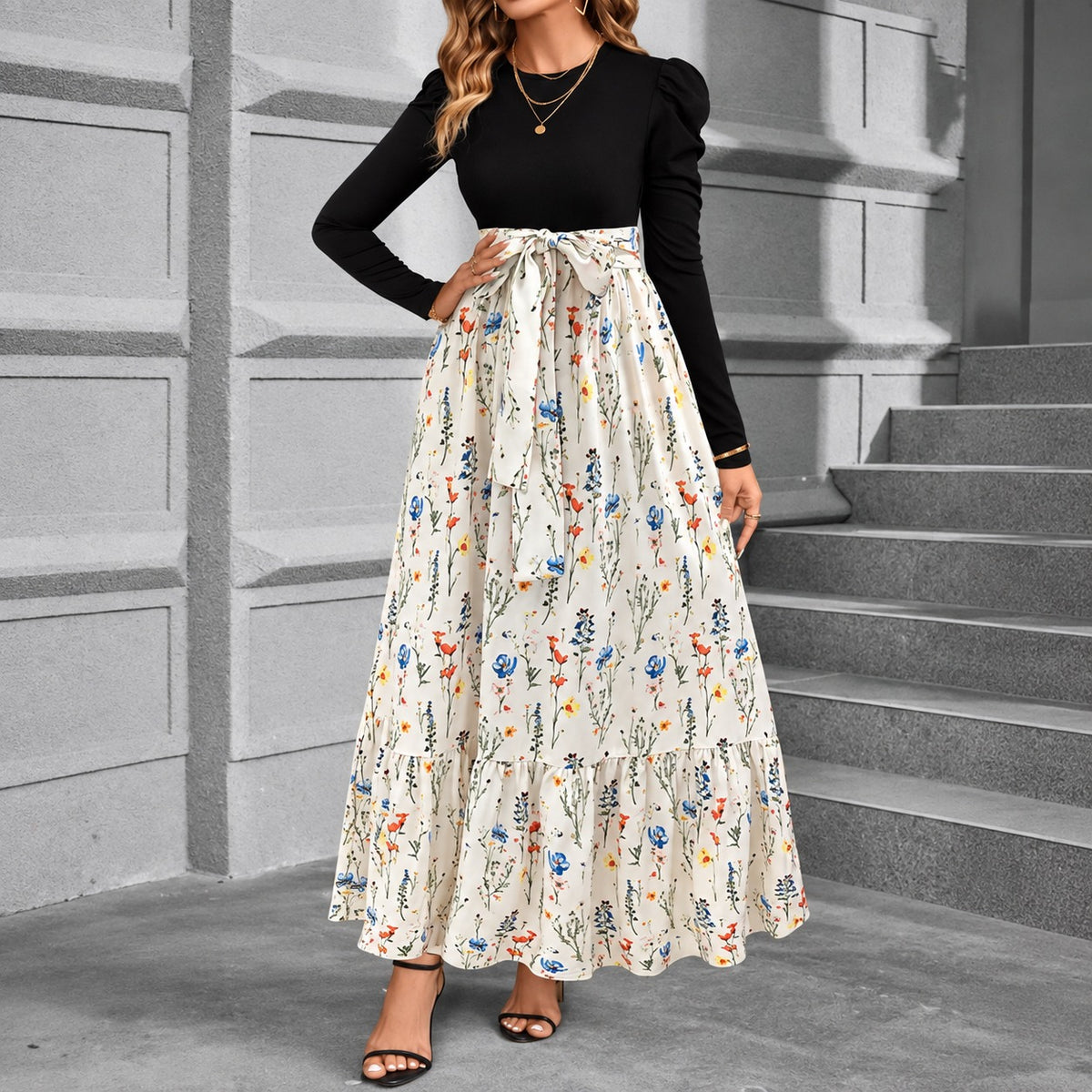 Mareike™ Kleid mit Retro-Design, betonter Taille und langem gemustertem Rock