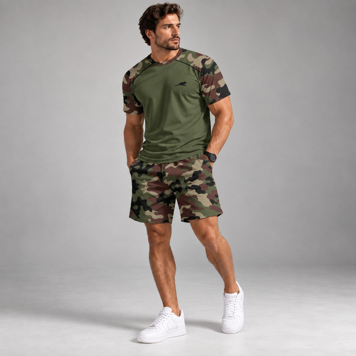 Bjarne™ Set mit Camouflage-Design, Kurzarmshirt und Shorts mit Kordelzug