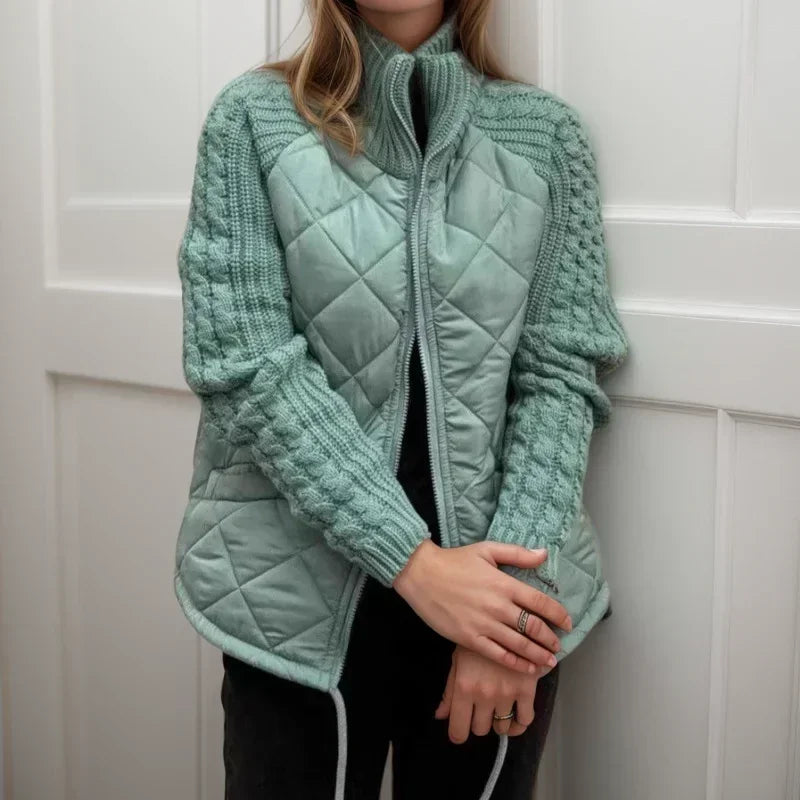 Norwegische weichgesteppte Jacke mit Strickdetails / Europäisches Design, das Stil verkörpert!