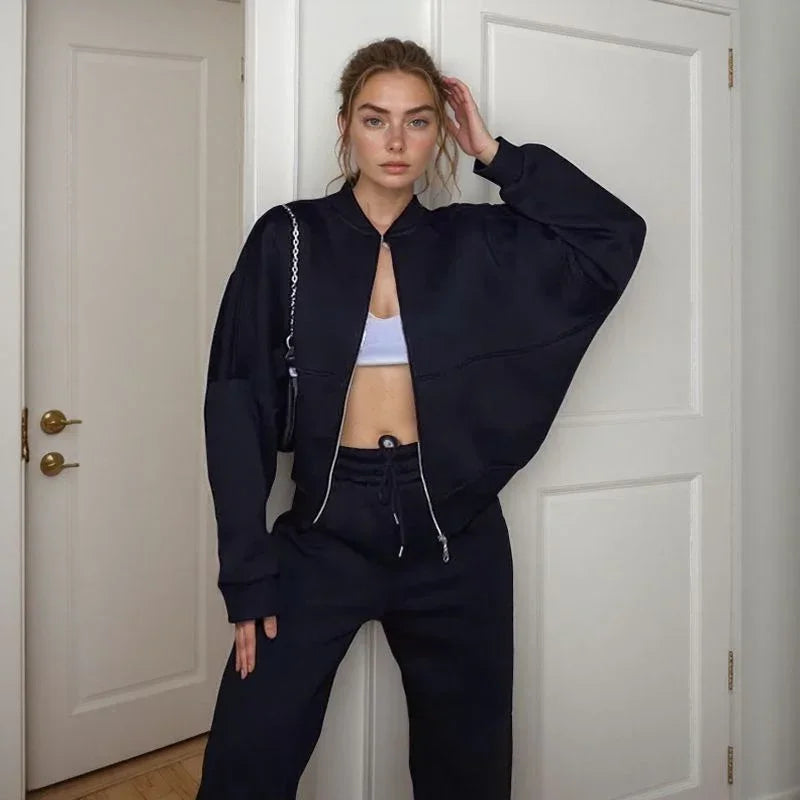 Élan™ Soft Sweatshirt Set mit minimalistischem Design / Moderne Eleganz und erstklassiger Komfort für alle Gelegenheiten!