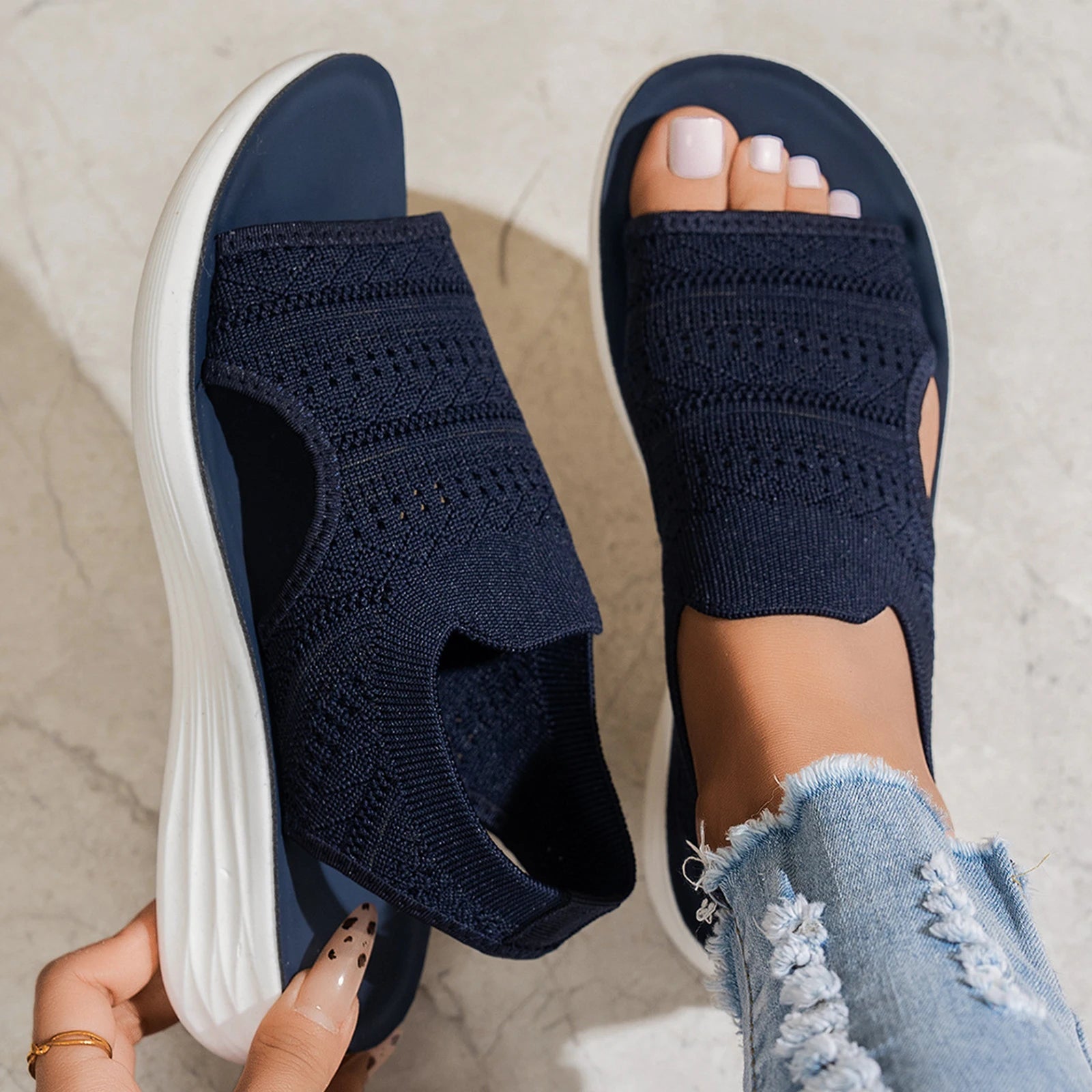 Nuvia™ Plateau-Sandalen Mit Ajour-Obermaterial Und Seitlicher Öffnung