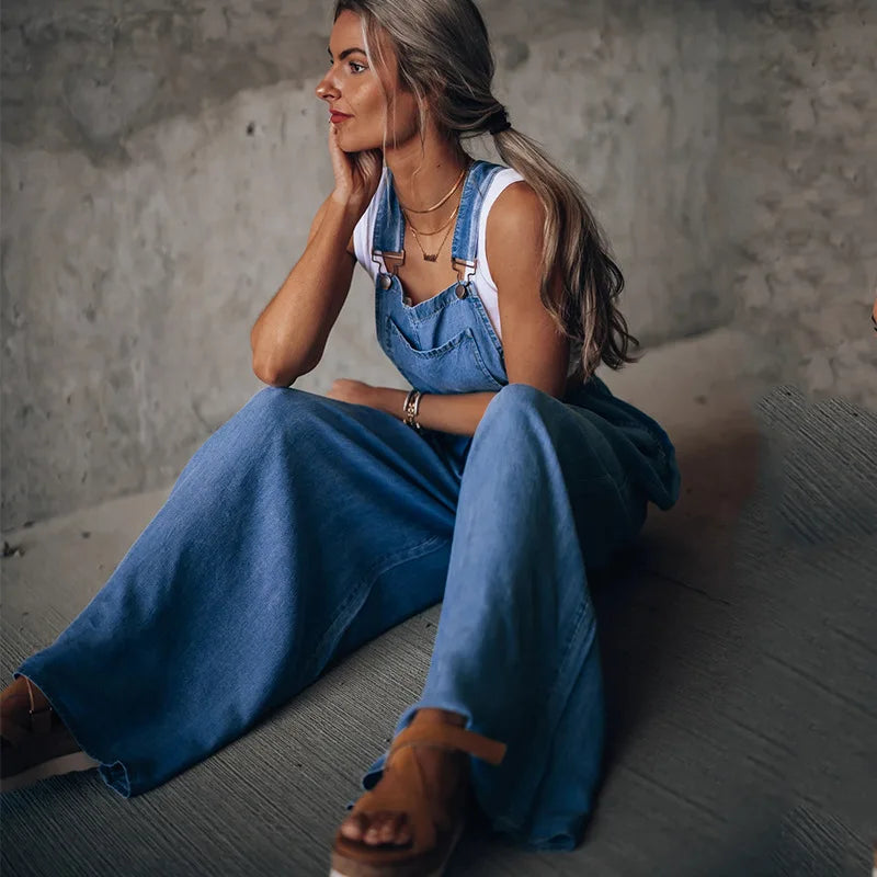 Jeans-Overall Belmira™ mit Weitem Bein und Trägern mit Dekorativen Schnallen