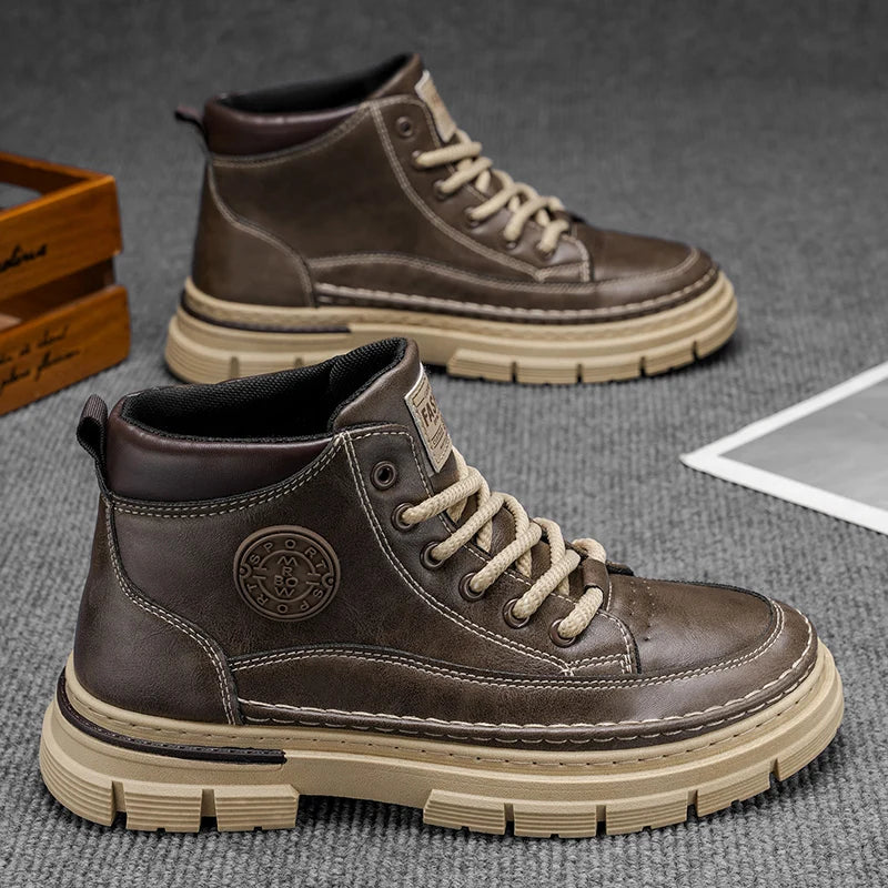 Schnürstiefel Hartwin™ aus hochwertigem handgefertigtem Leder mit rutschfester Profilsohle und verstärkten Nähten