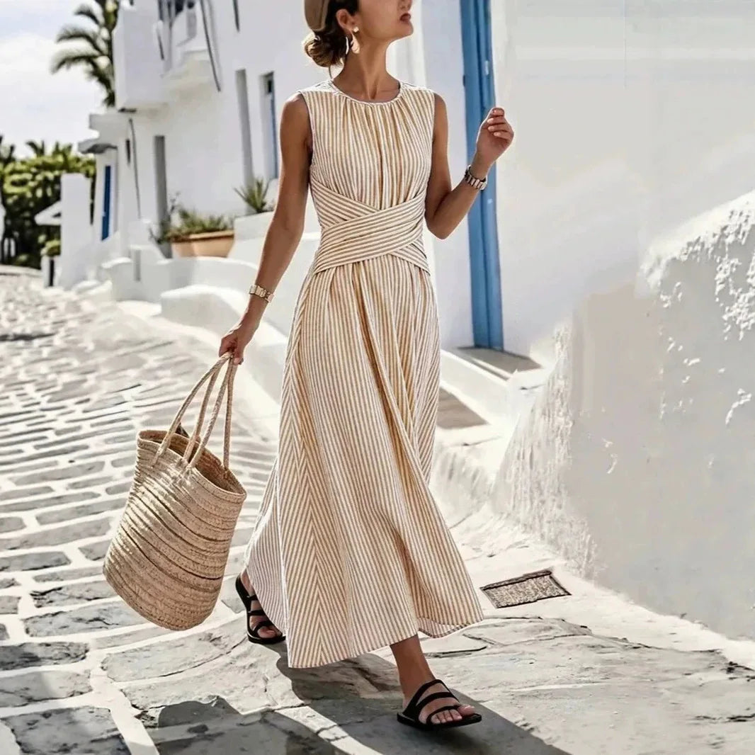 Kleid Alessine™ mit Vertikalen Streifen und Wickeldetail an der Taille